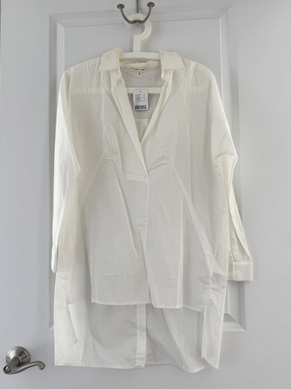 URBAN OUTFITTERS Silence + Noise, Back Button Tunic Shirt – White – Size S – NWT